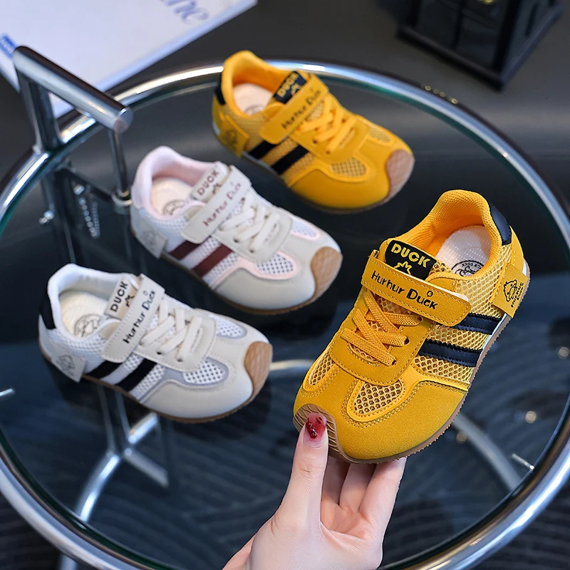 儿童运动鞋阿甘鞋2025夏李小龙黄新款小童男童鞋子女童时尚休闲鞋