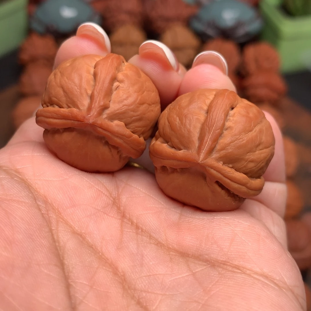 把件文玩核桃龙珠三棱