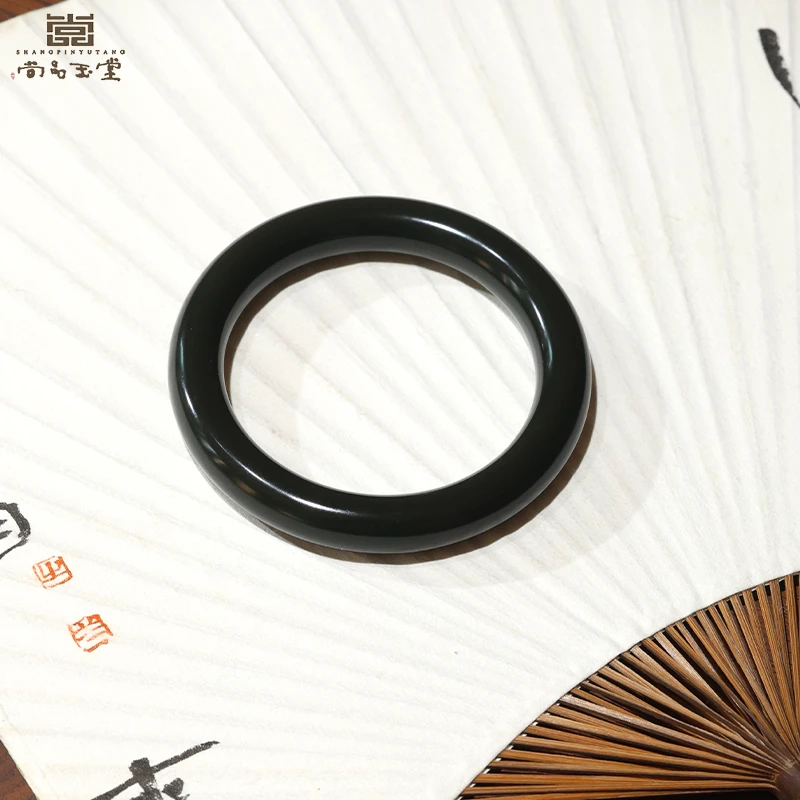 尚品玉堂【专注品质】苏工新疆和田玉黑青57圈口圆条手镯正装镯s096