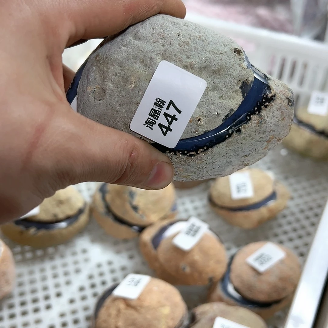 玛瑙/玉髓珠宝奇石未镶嵌t****贝