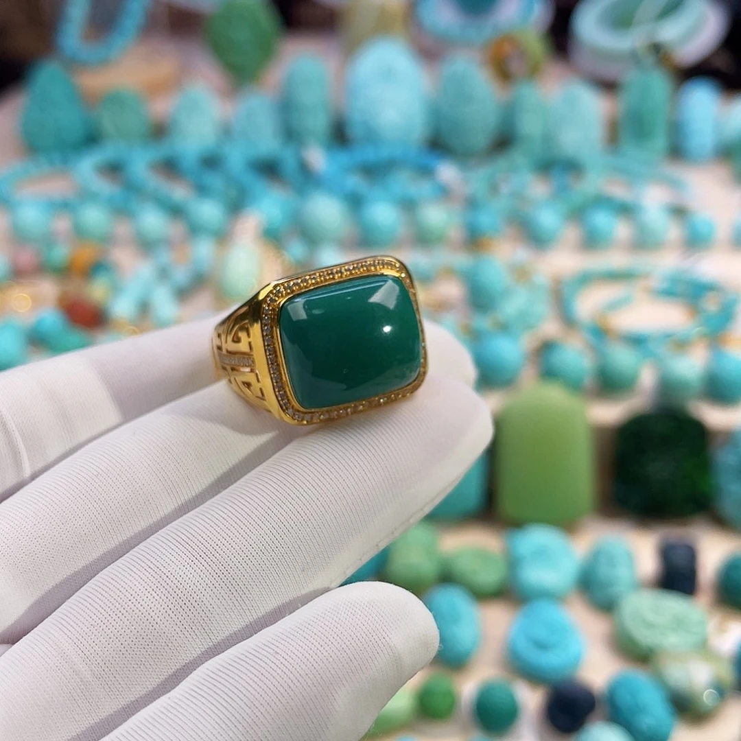 绿松石珠宝奇石18K金镶嵌