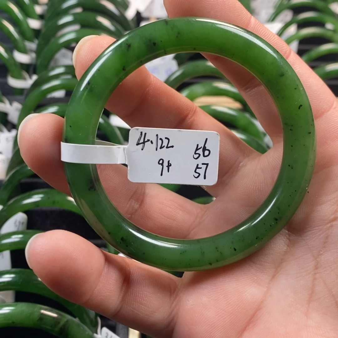 和田玉（碧玉）未镶嵌手镯56