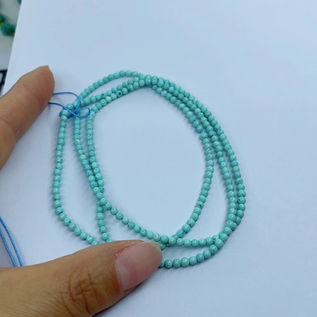 绿松石颈饰未镶嵌