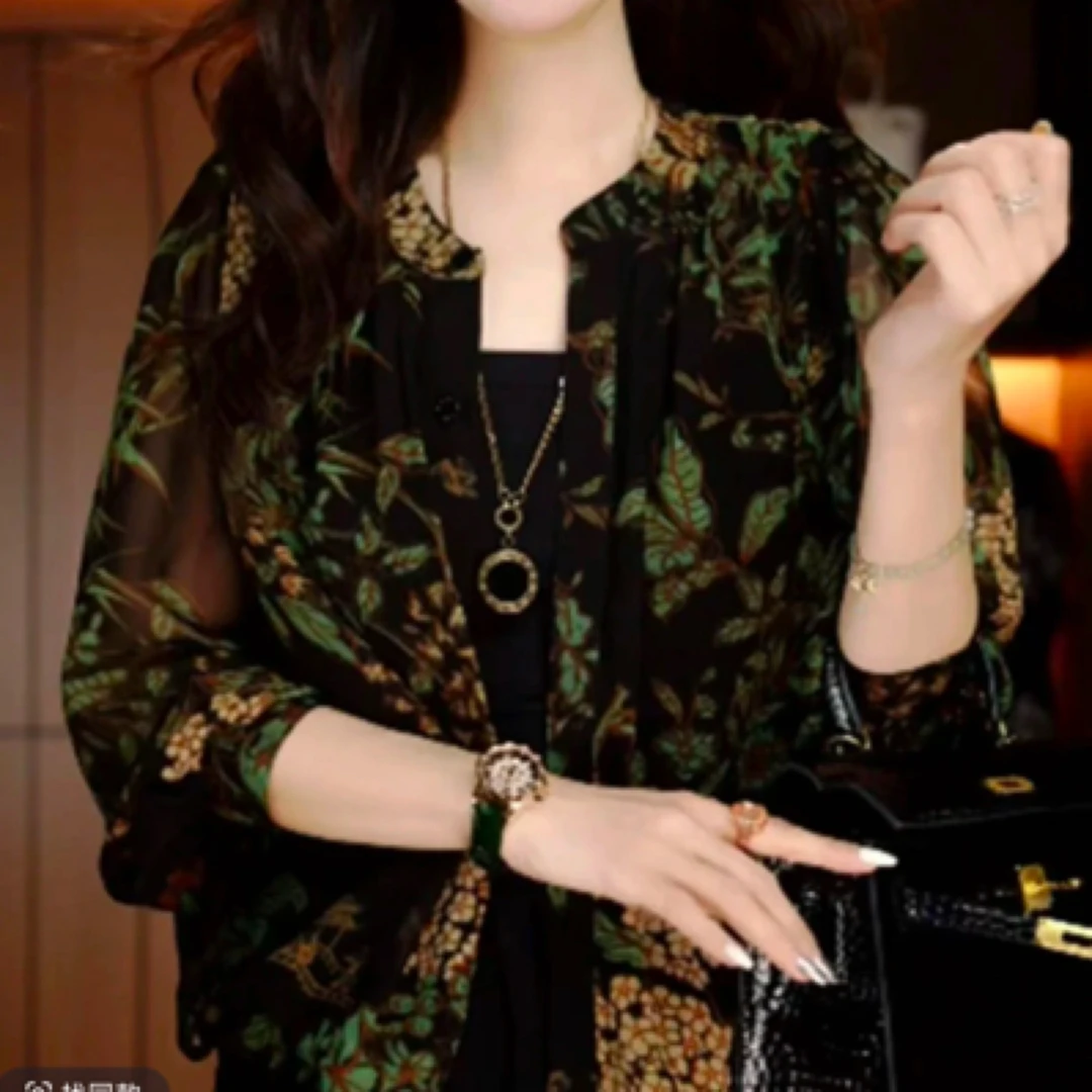 0新款高端圆领显瘦遮肉绿叶中年开衫