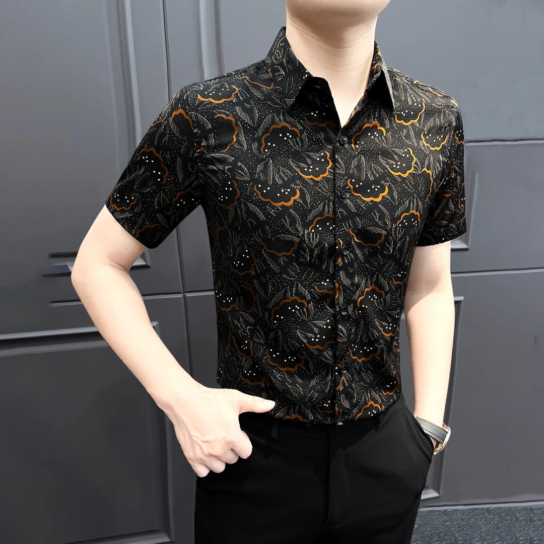 短袖花衬衫男款爆款2025新款夏季薄款冰丝痞帅男装上档次印花衬衣