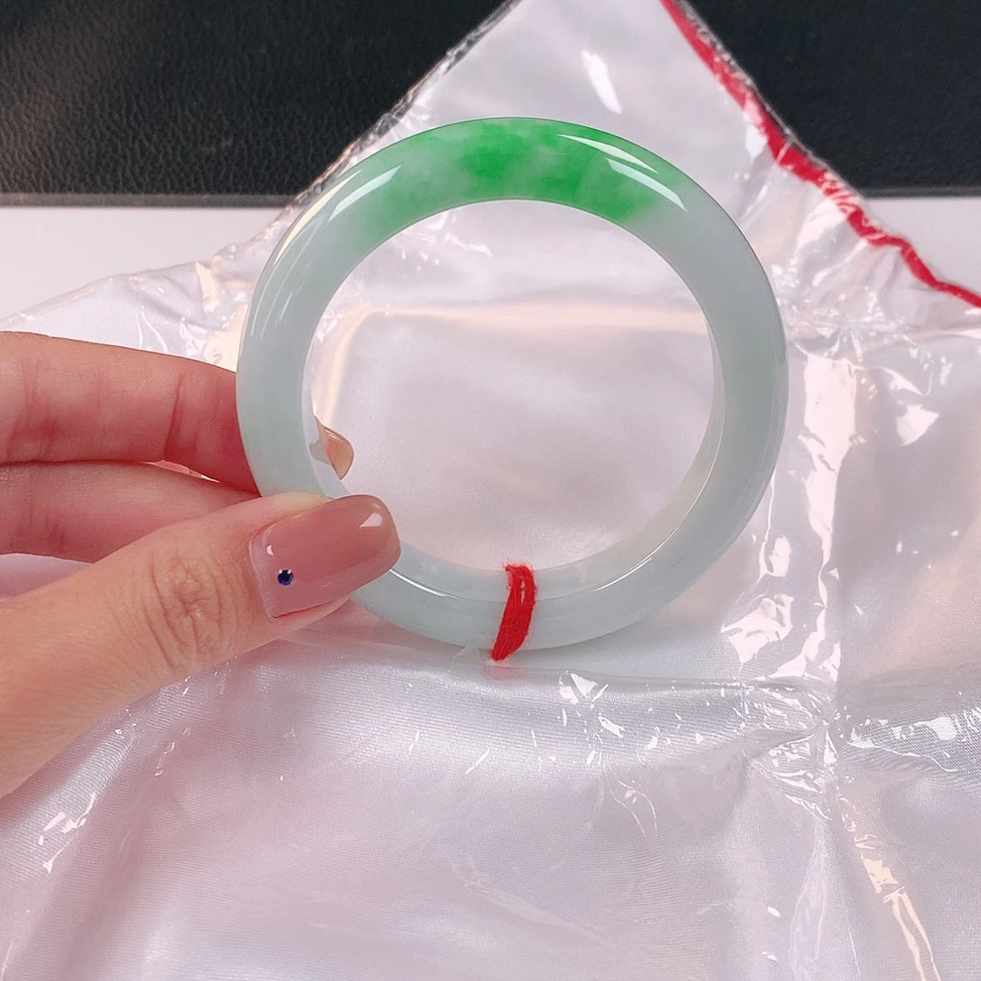 未镶嵌手镯翡翠061