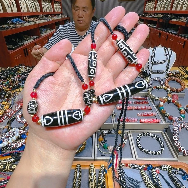 未镶嵌玛瑙/玉髓珠宝奇石