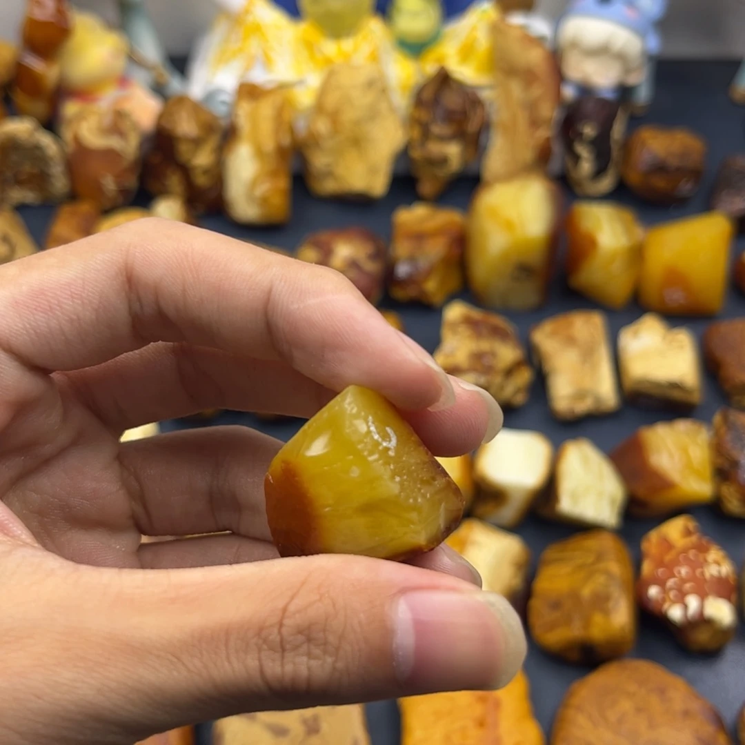 定制琥珀未镶嵌蜜蜡定制