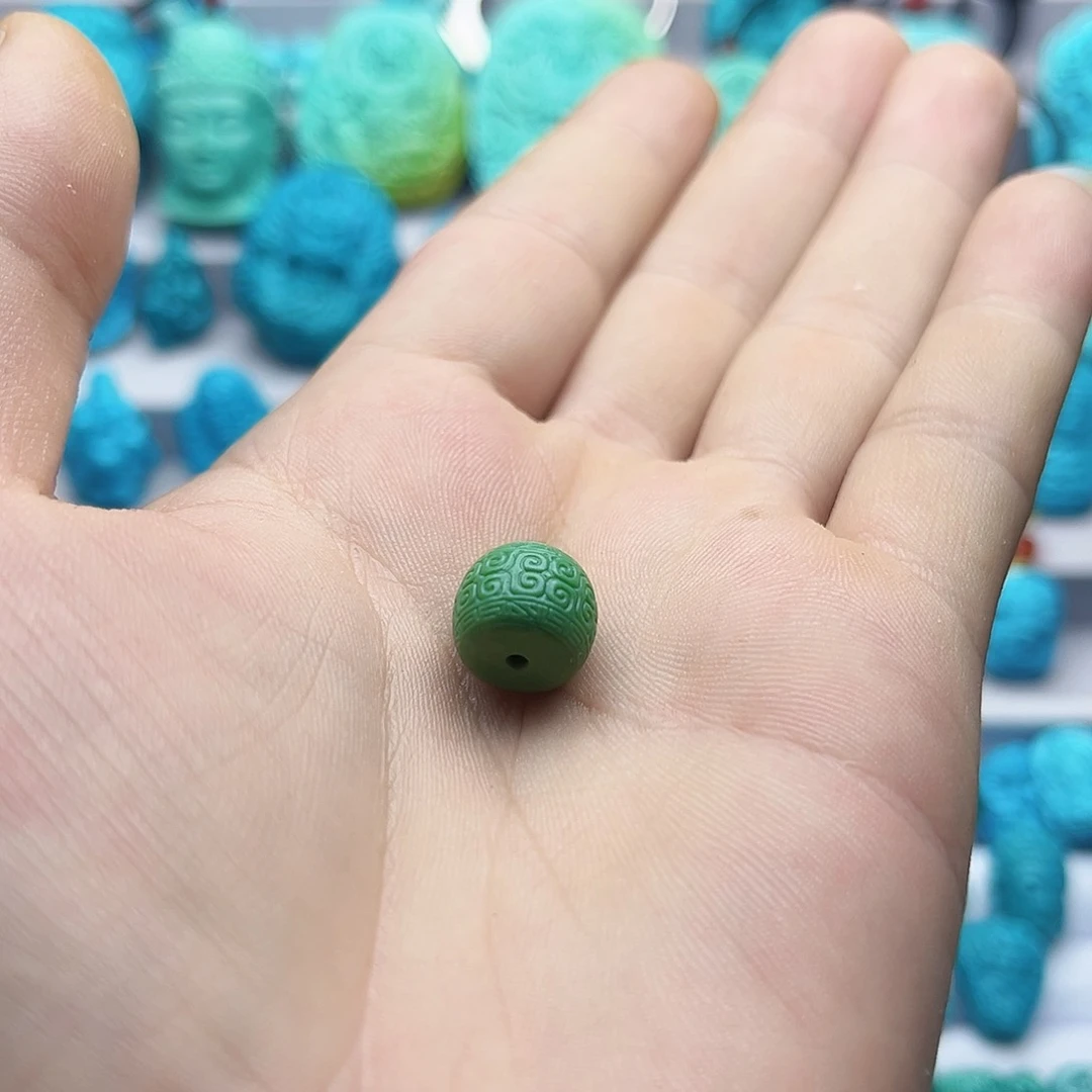 绿松石未镶嵌挂件