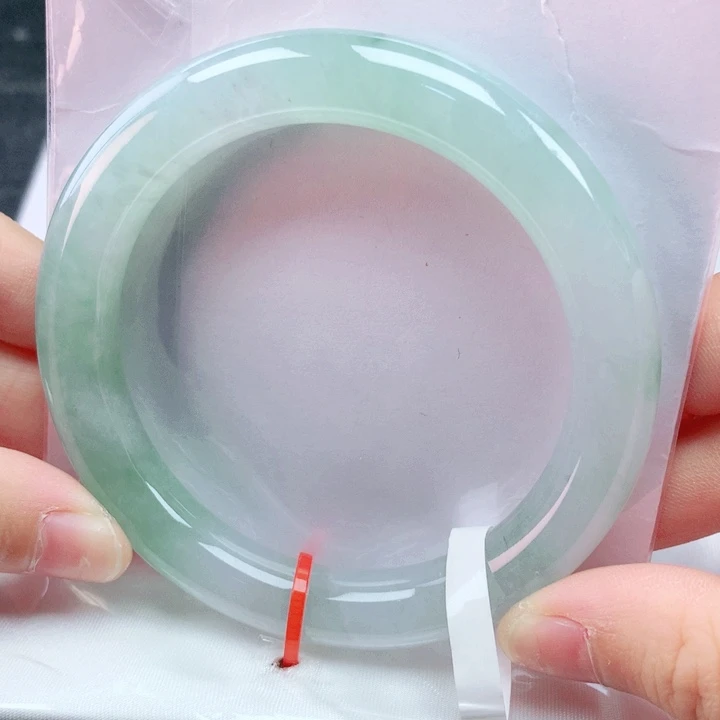 翡翠未镶嵌手镯56圈