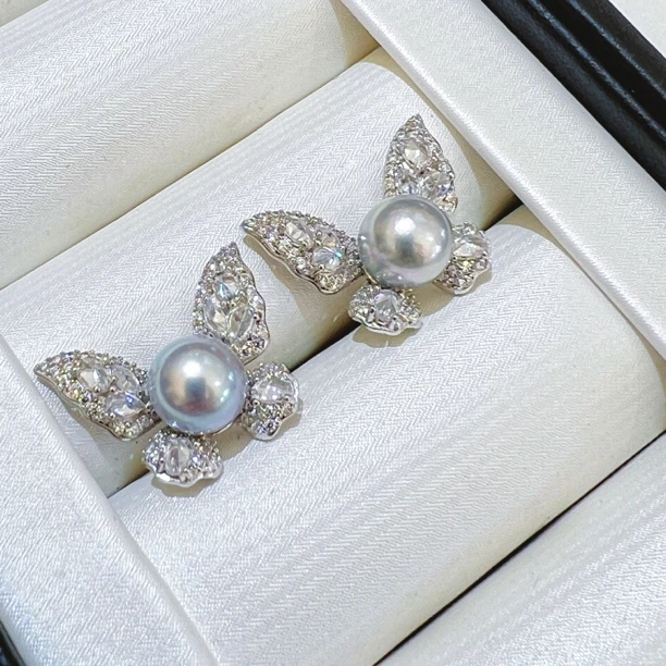 国标S925银镶嵌海水真多麻珍珠耳环