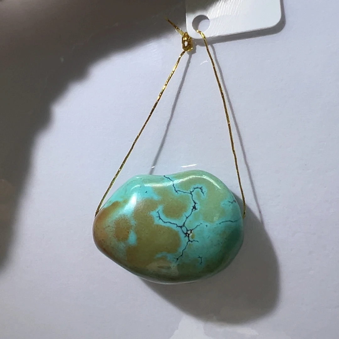 绿松石未镶嵌挂件