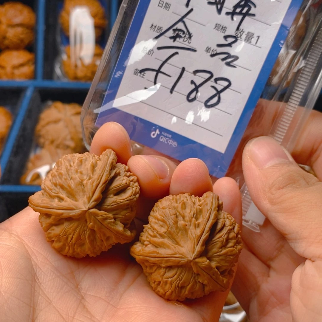 精品文玩核桃37福利白奔
