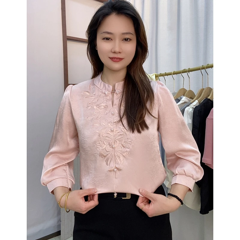 2025新款新中式国风小衫盘扣刺绣衬衫女七分袖上衣女新款打底衫女