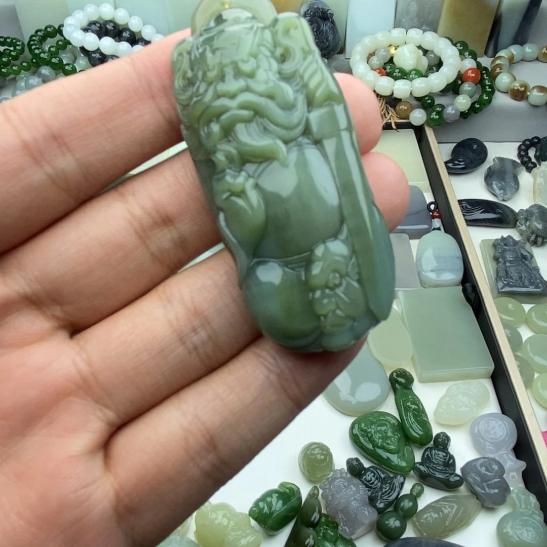 炊***水颈饰未镶嵌和田玉