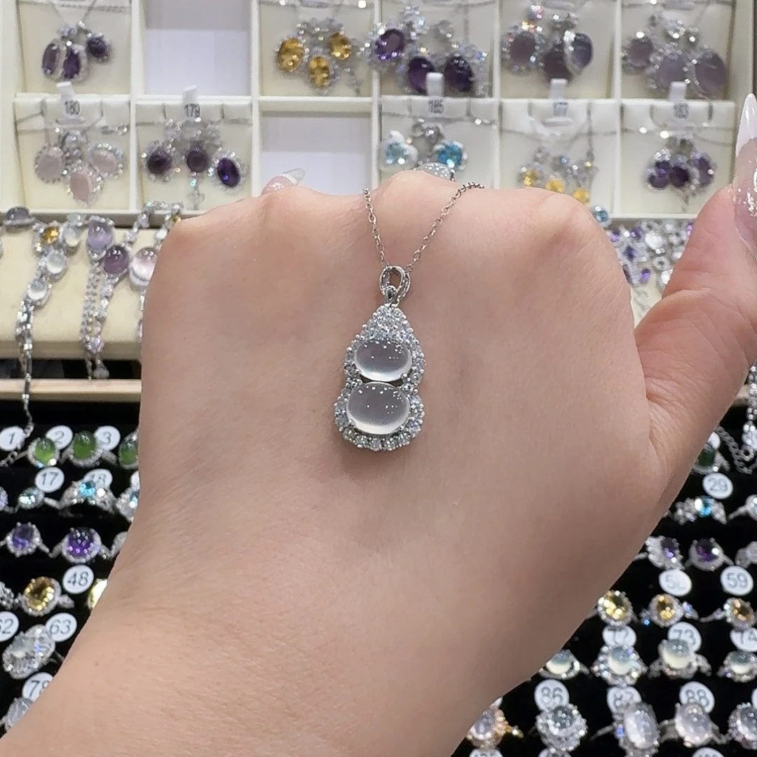 此***蛇纹石玉银S925镶嵌吊坠(赠链)