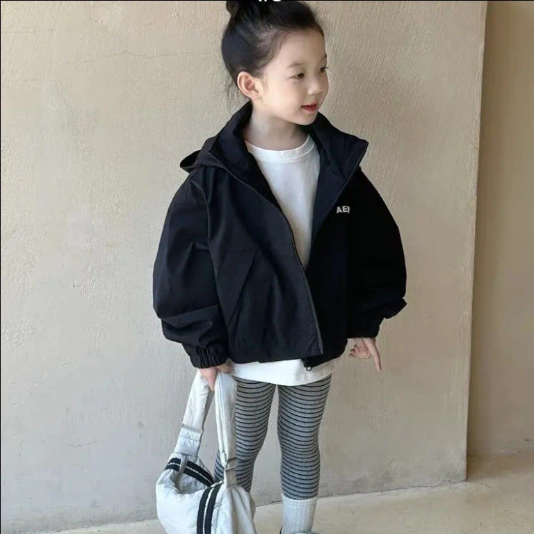 【热推爆款】女童春秋款冲锋衣外套秋装新款韩版休闲儿童连帽拉链