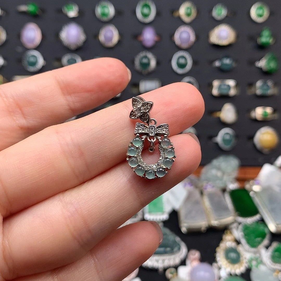 翡翠颈饰银S925镶嵌项链925