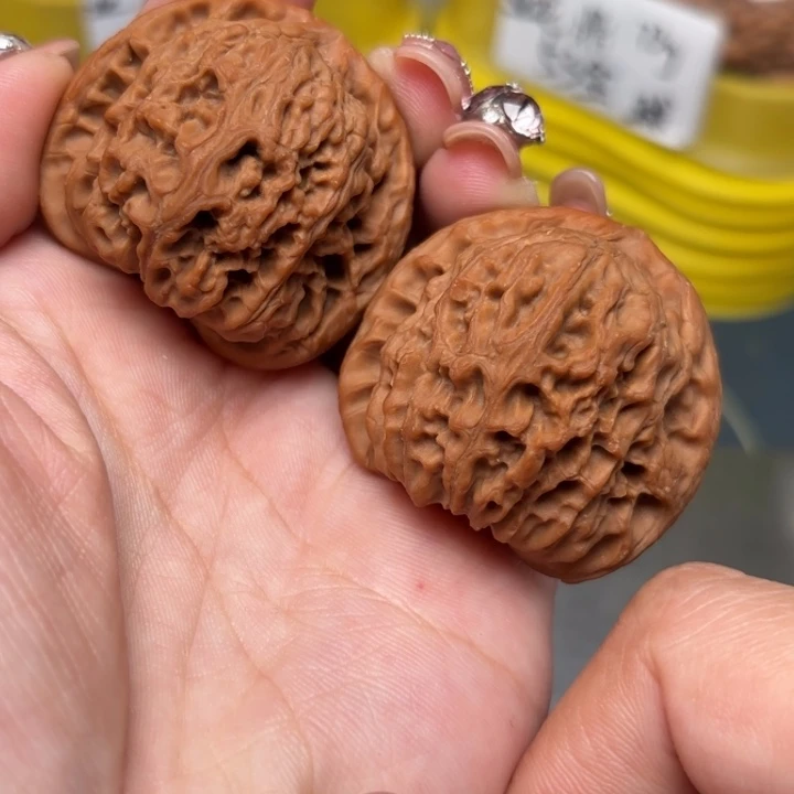 文玩核桃吊坠40-35168-02