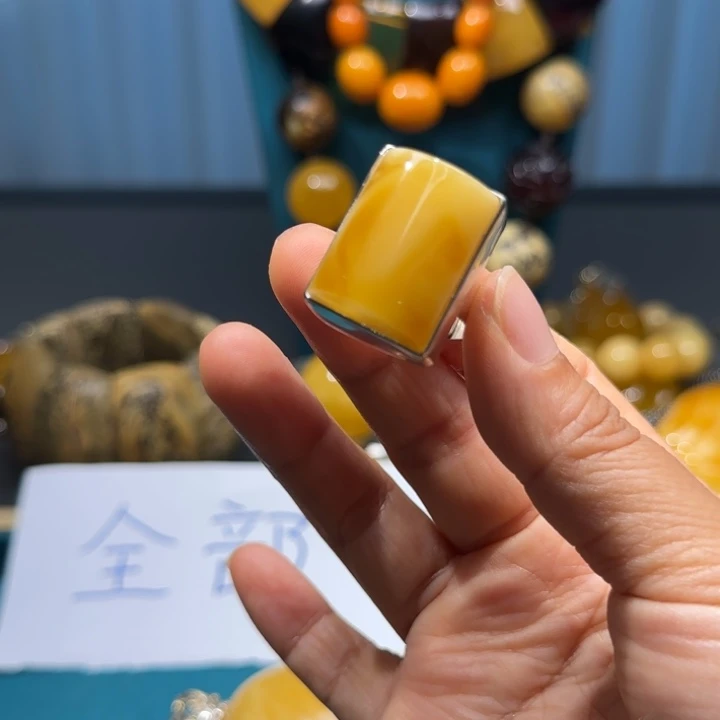 琥珀未镶嵌手链波兰设计款琥珀蜜蜡