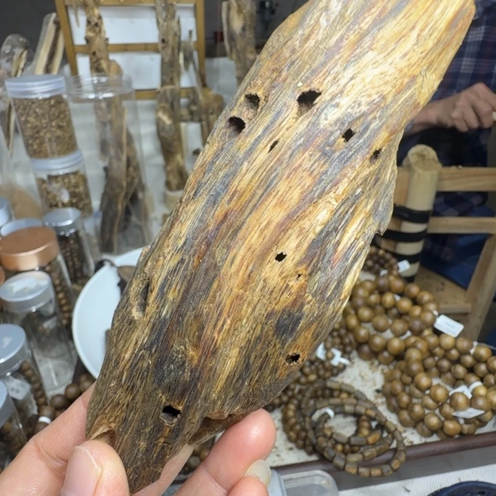 沉香碎屑沉香55克