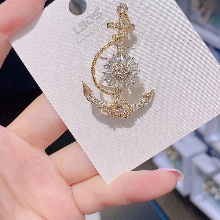锆石铜合金船锚胸针