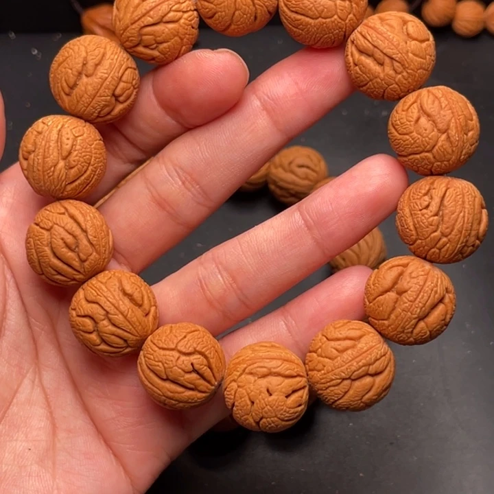 手串桃核金丝龙珠19