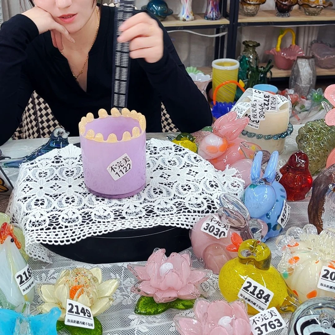 1122 家悦琉璃工艺品不完美