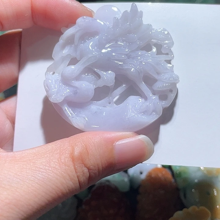 颈饰未镶嵌翡翠天