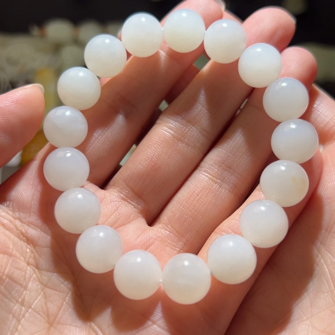 和田玉未镶嵌颈饰忠**翔