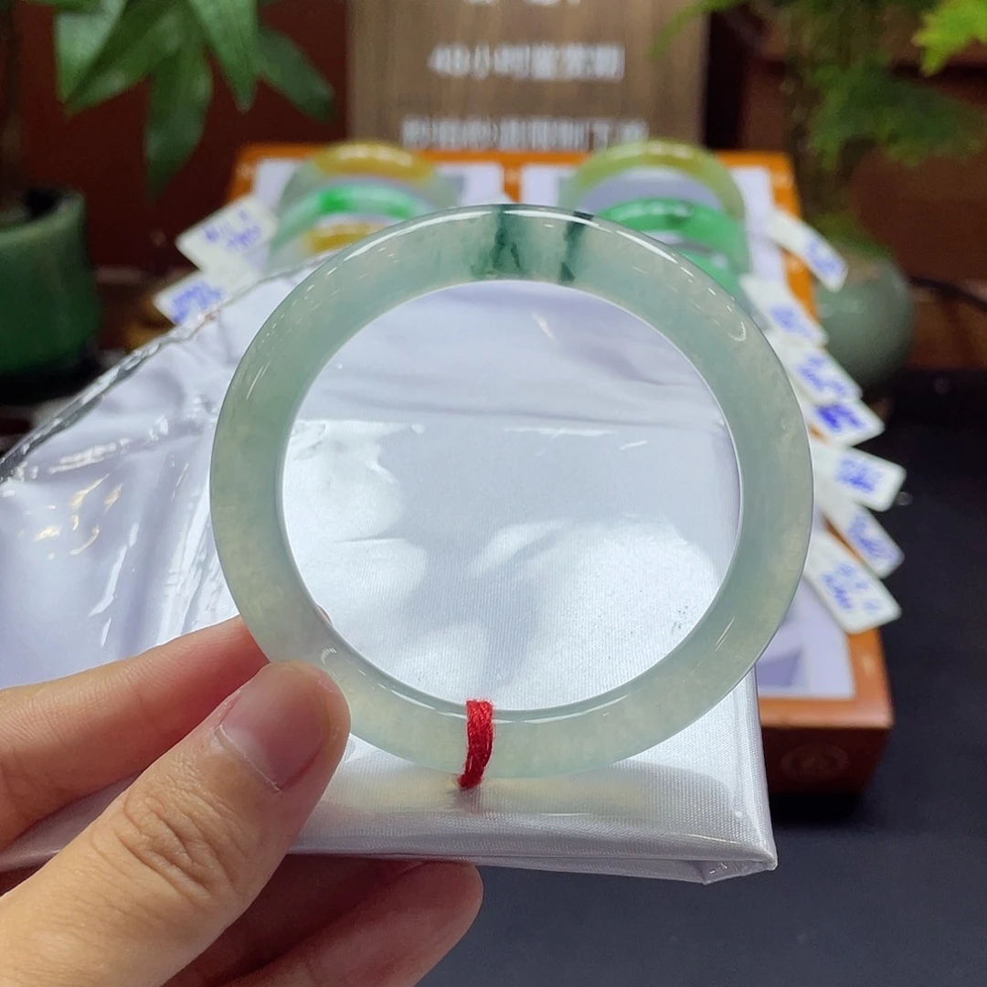 翡翠未镶嵌手镯39 号链接