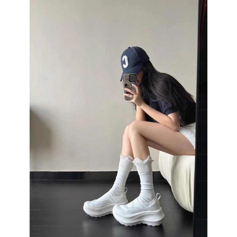 白色厚底跑步鞋女休闲弹力网面健身减震轻便透气运动鞋