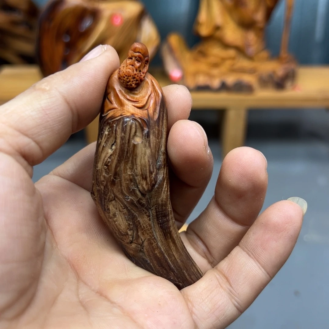 一***二木崖柏木摆件手把件