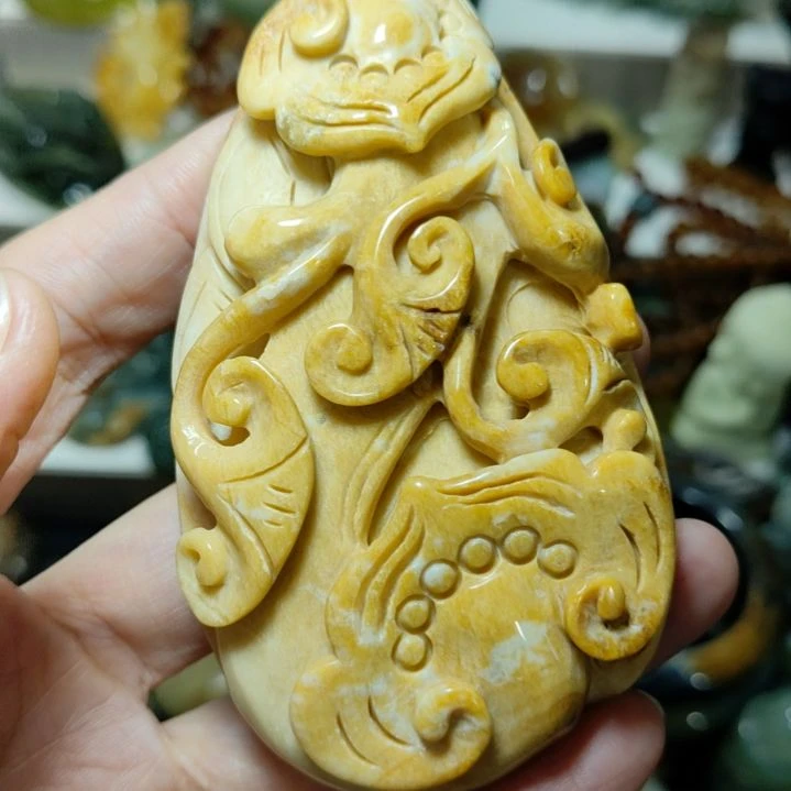 未镶嵌岫玉挂坠款式