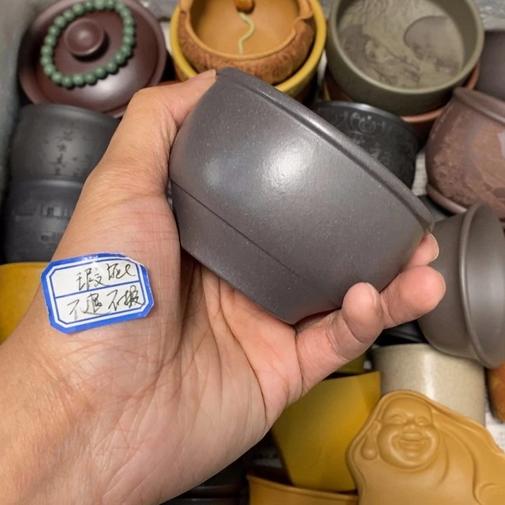 瑕疵不退不换介意勿拍