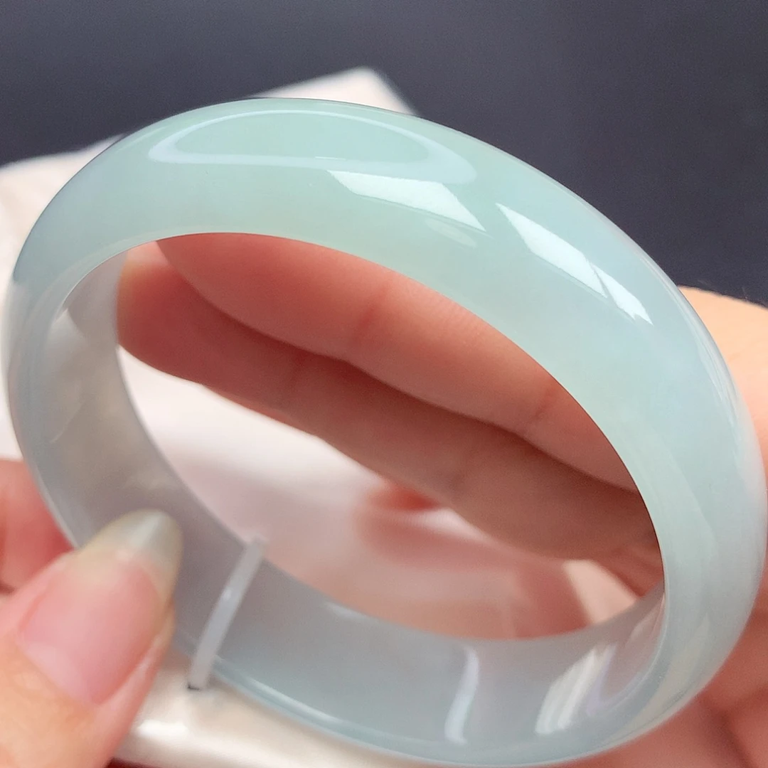 翡翠手镯未镶嵌58.8圈口