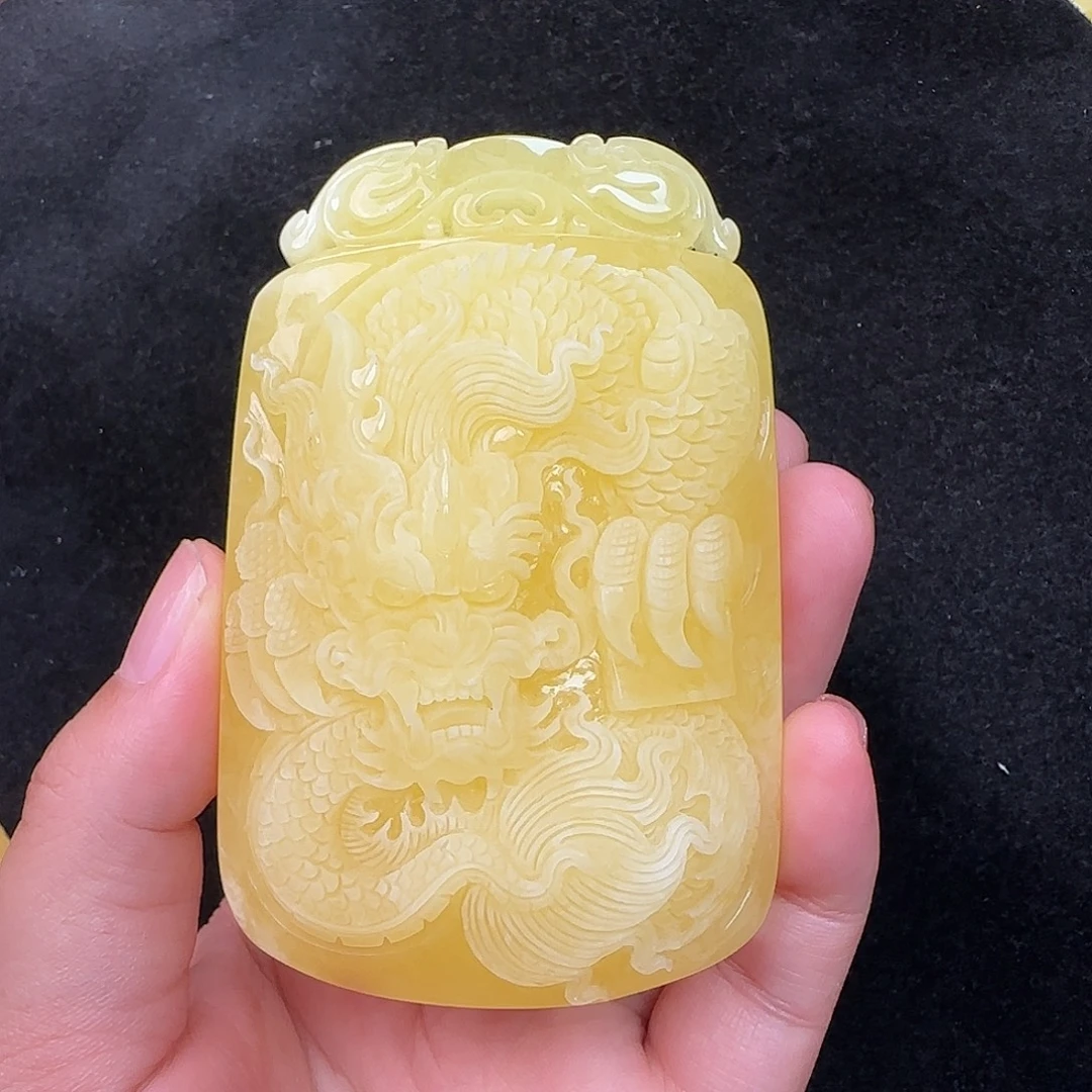 蜜蜡未镶嵌珠宝奇石