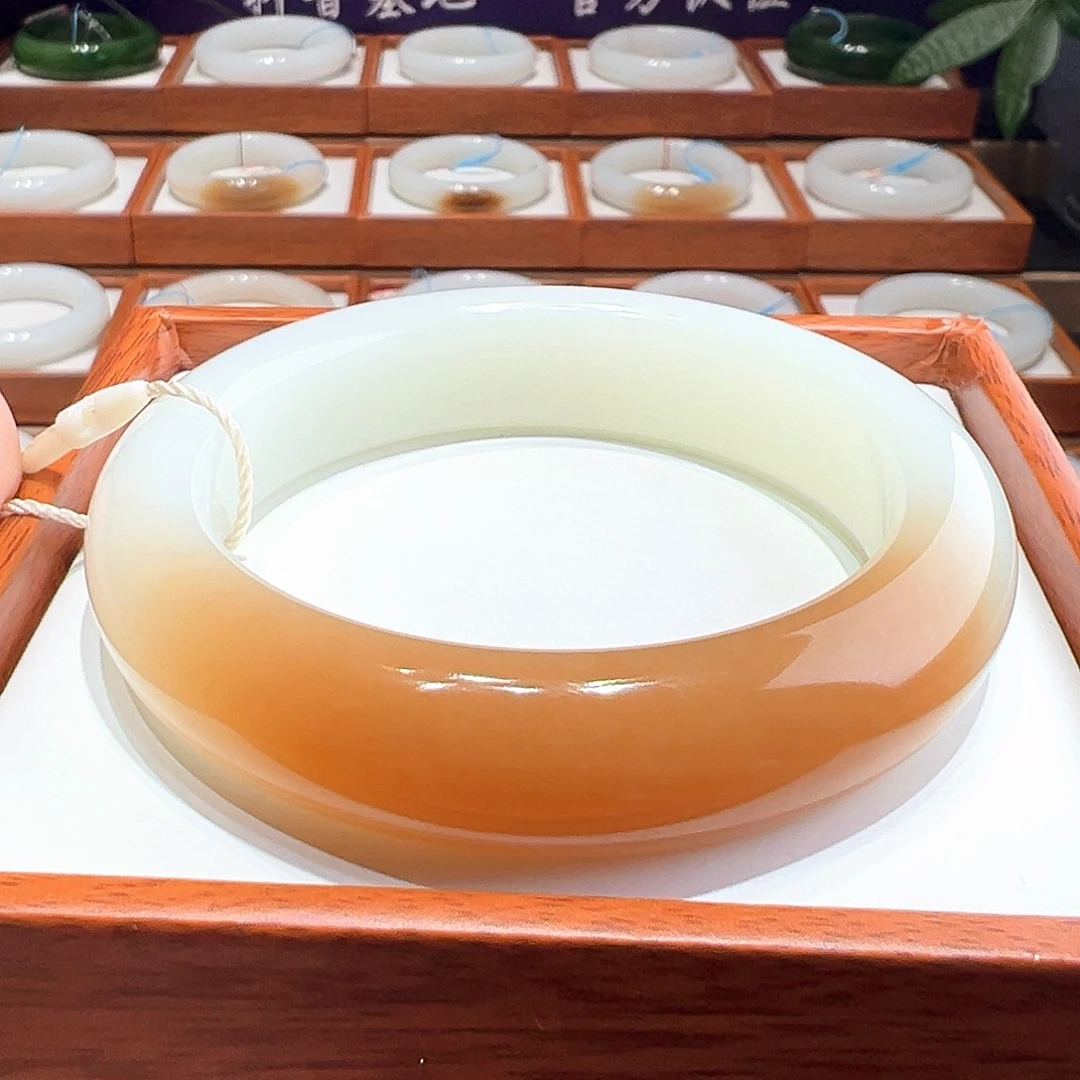 和田玉手镯5859未镶嵌