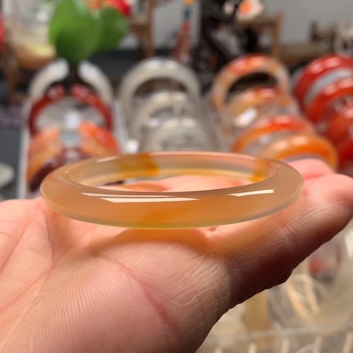 玛瑙/玉髓未镶嵌手镯