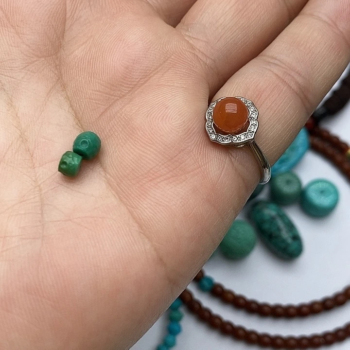 雨***京南红玛瑙未镶嵌珠宝奇石