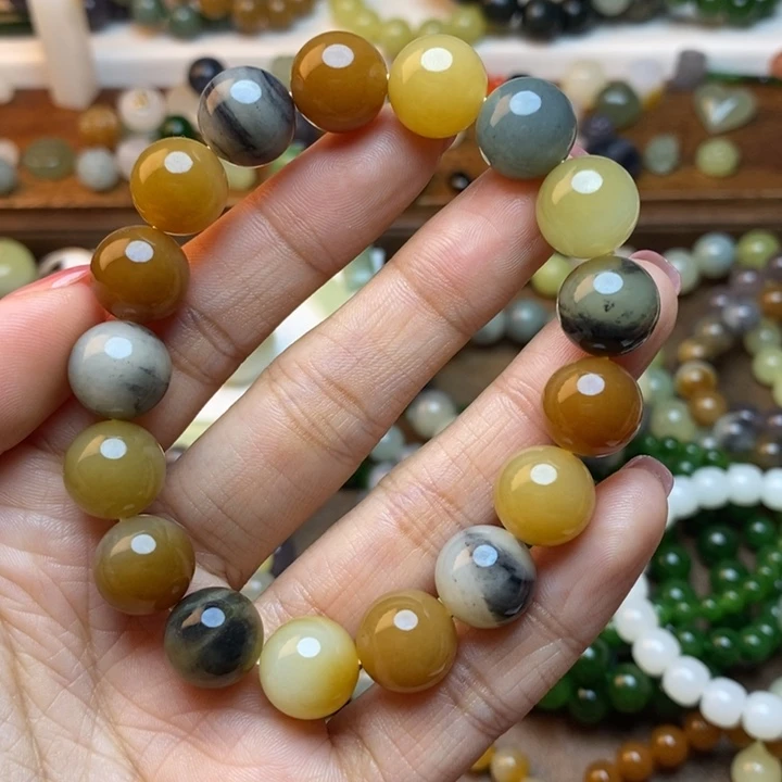 和田玉未镶嵌手链