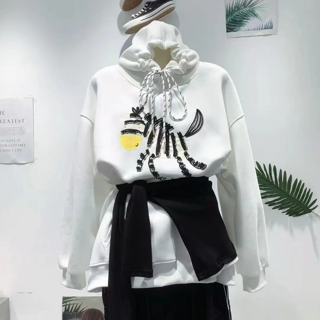QL—2808秋季薄款常规款通勤连帽套头卫衣卡通休闲带帽白色