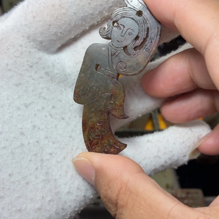 和田玉未镶嵌吊坠(不含链)无**藏
