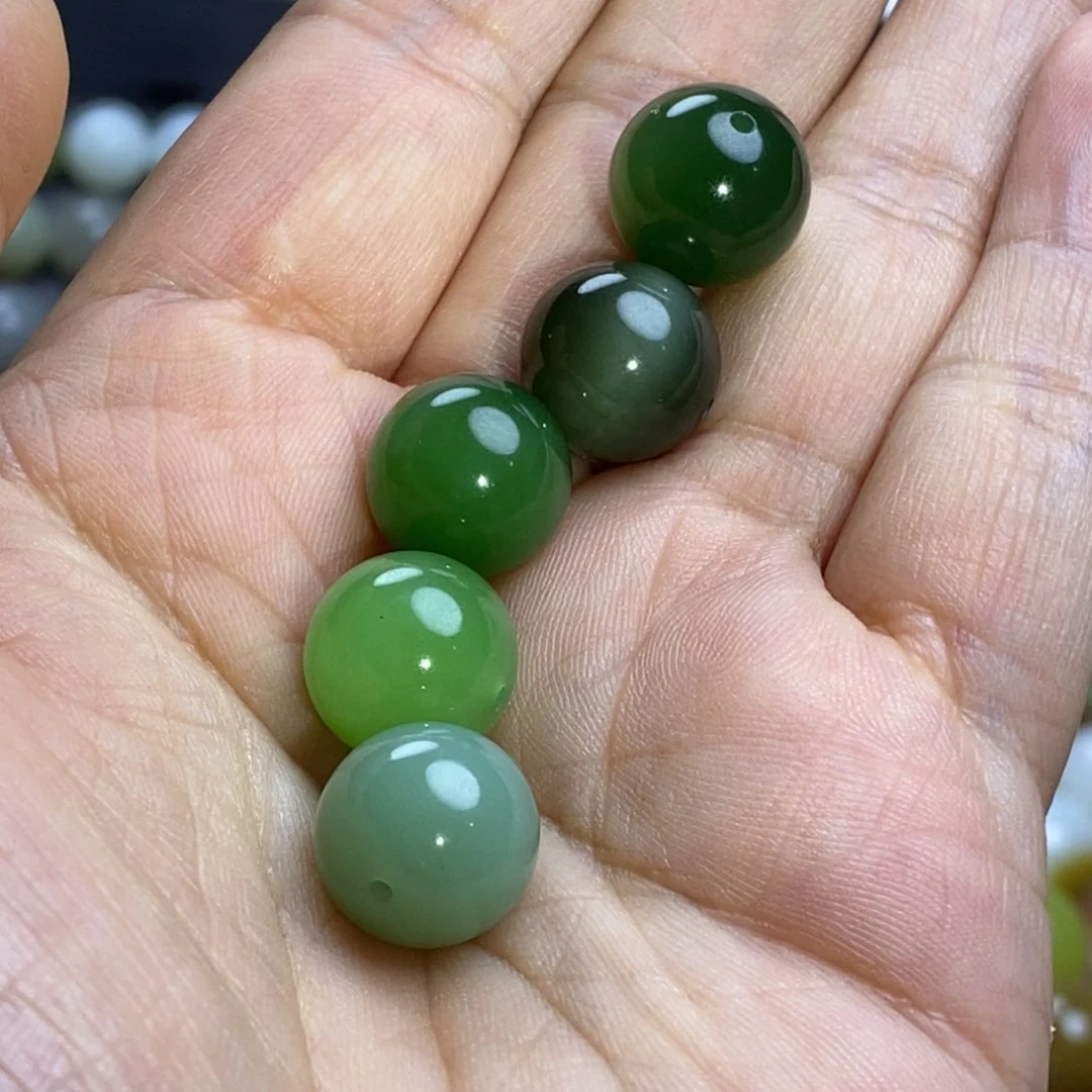 和田玉未镶嵌珠宝奇石且*