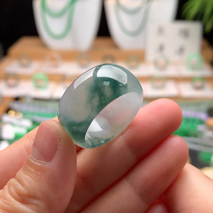翡翠未镶嵌戒指天然缅甸A货翡翠