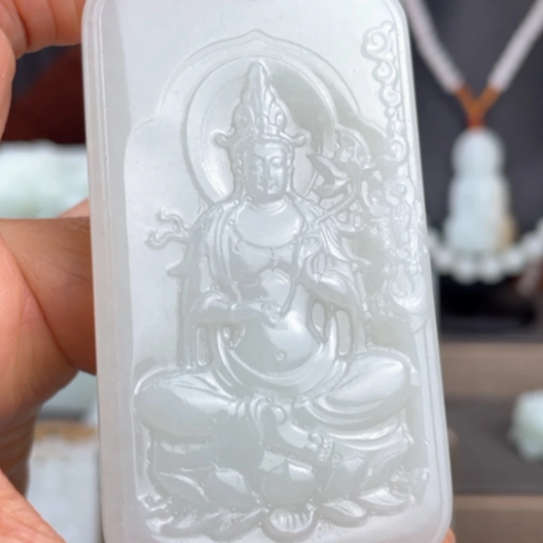 【闪购商品】颈饰未镶嵌和田玉