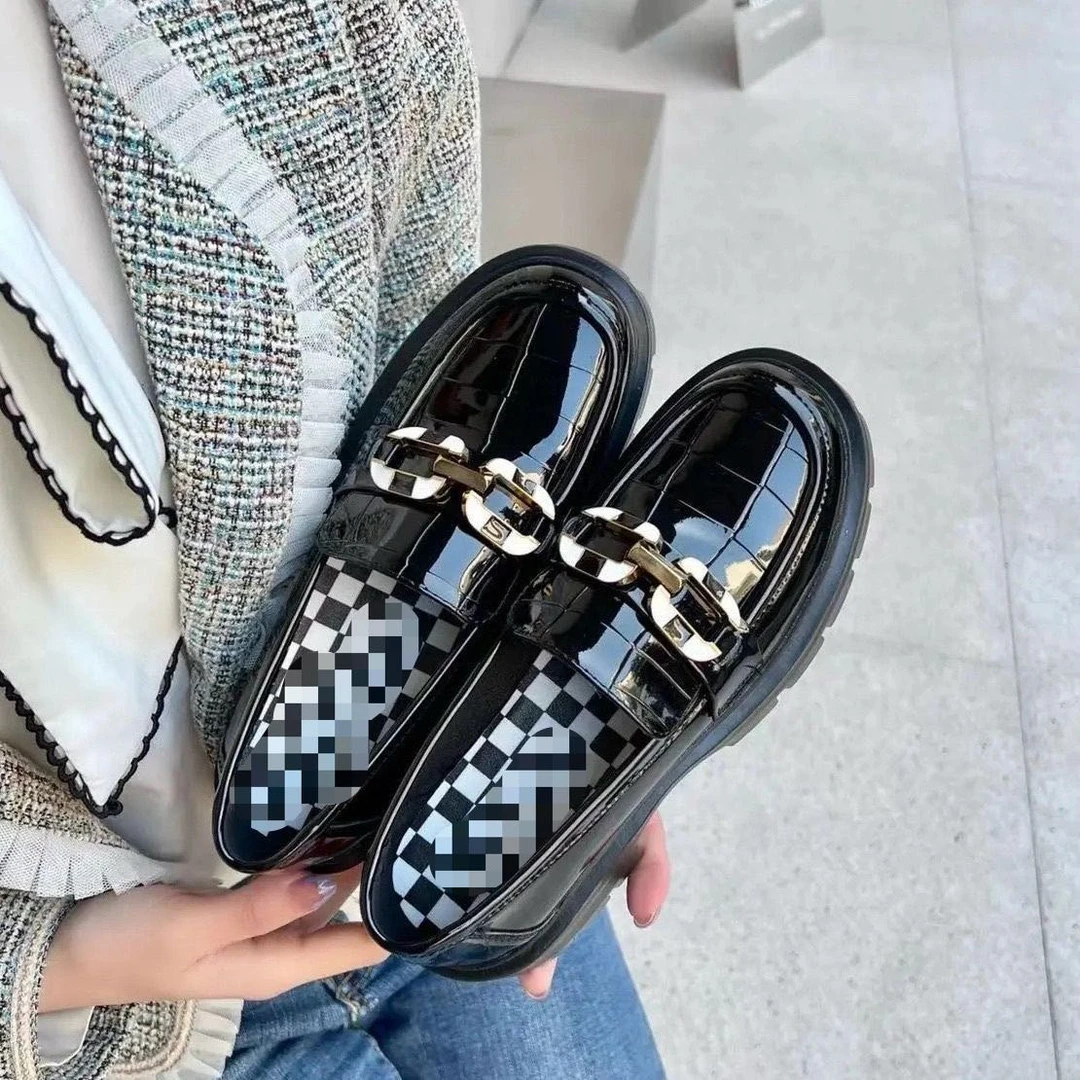 乐福鞋2025新款春季百搭舒适厚底好看气质黑色女时尚超轻单鞋