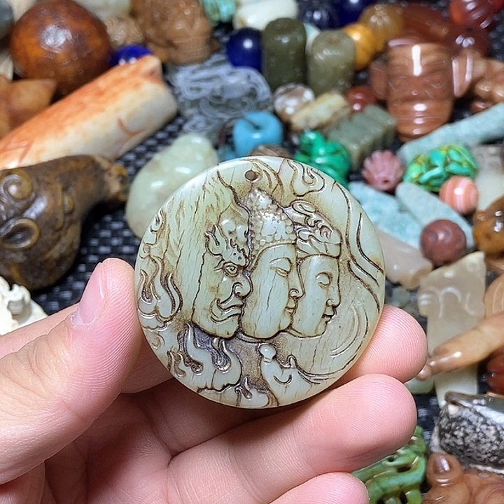 和田玉未镶嵌颈饰77