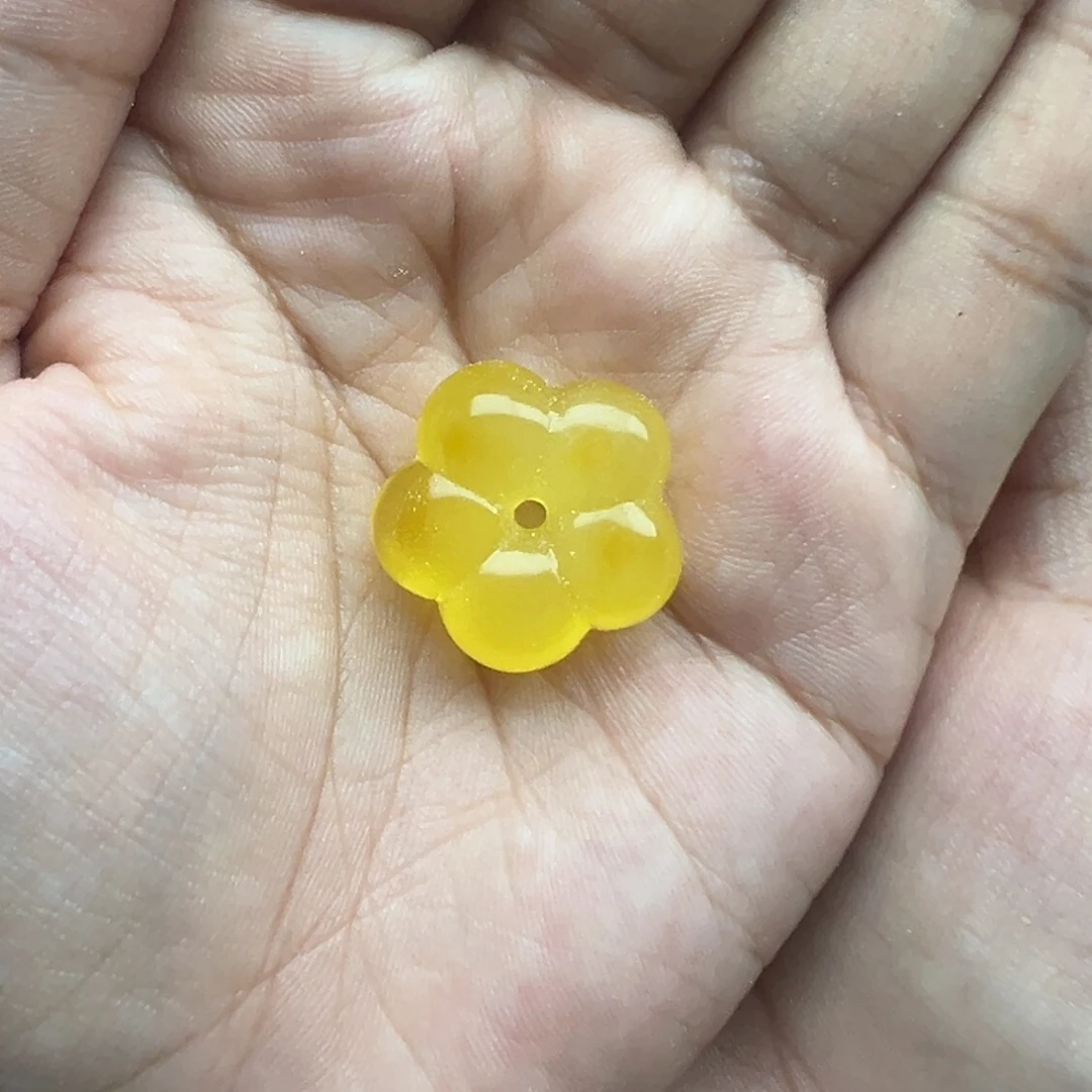 琥珀未镶嵌珠宝奇石有钱花