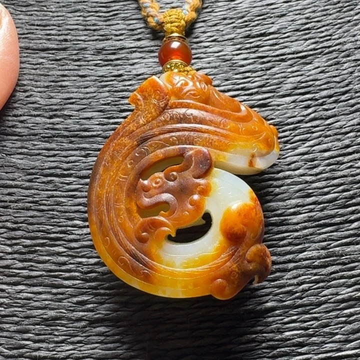 和田玉（糖玉）挂件未镶嵌